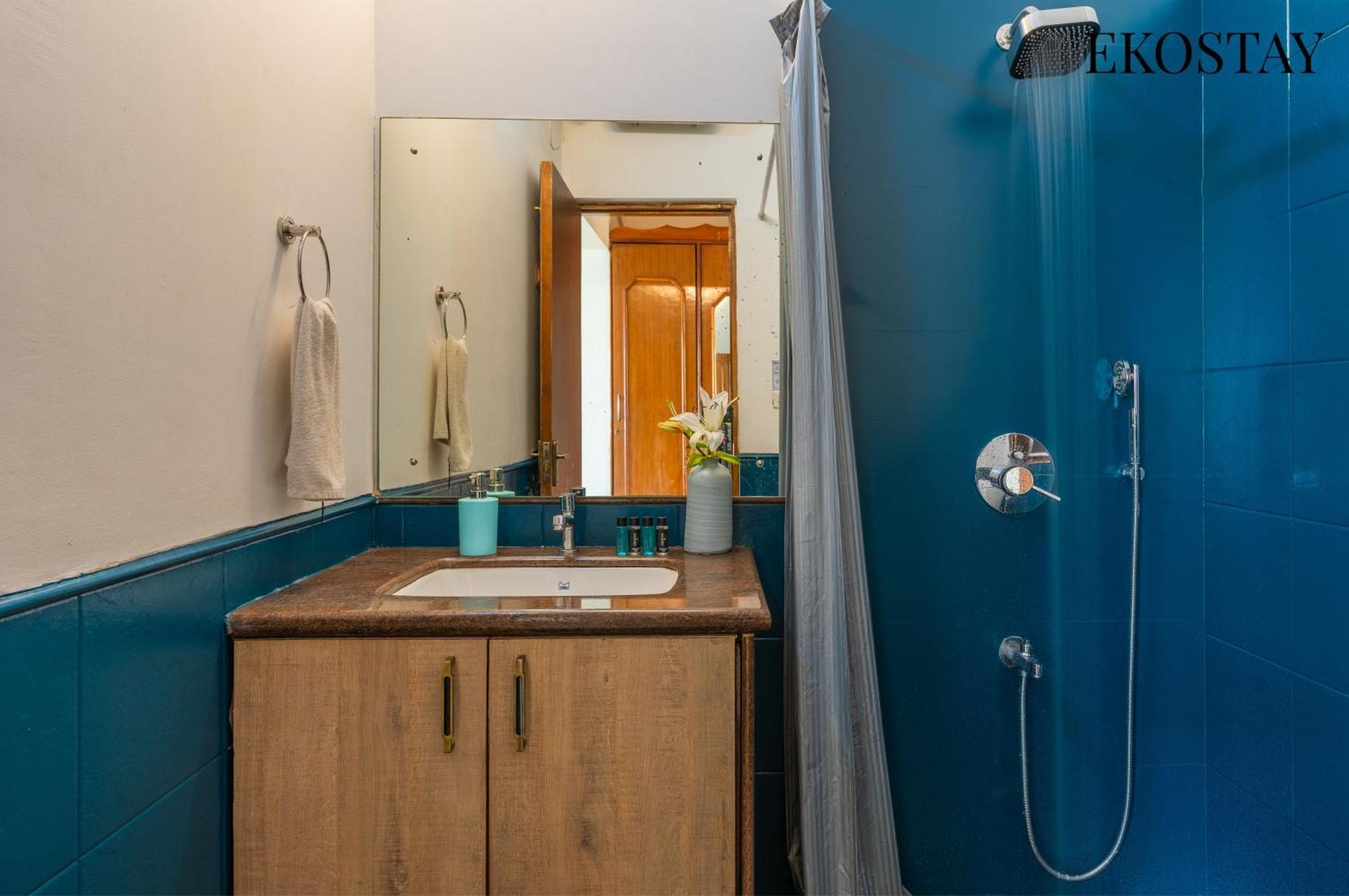 Eko Stay - Solace Villa I Charming Villa Close To Candolim Beach Eksteriør billede
