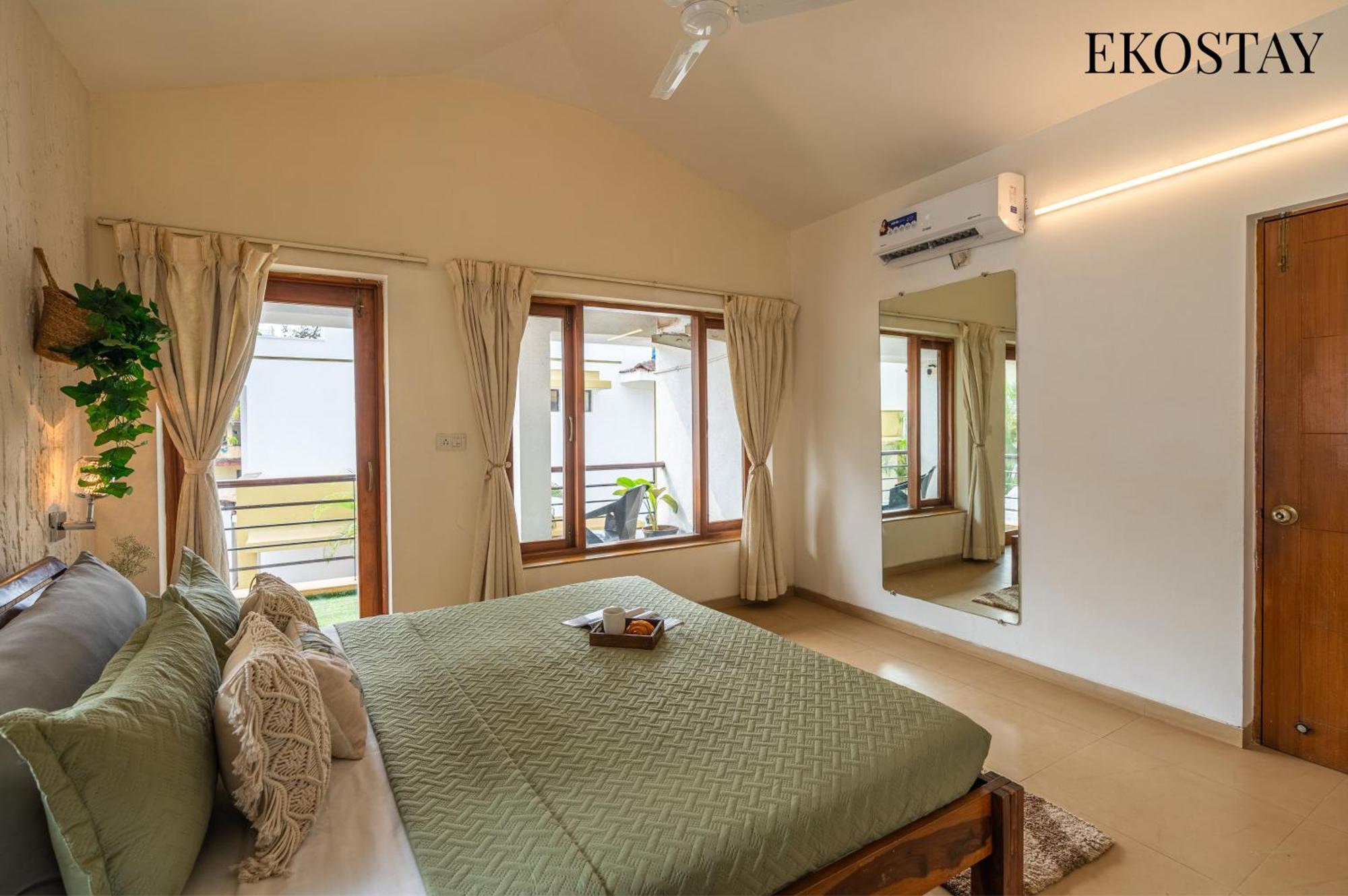 Eko Stay - Solace Villa I Charming Villa Close To Candolim Beach Eksteriør billede